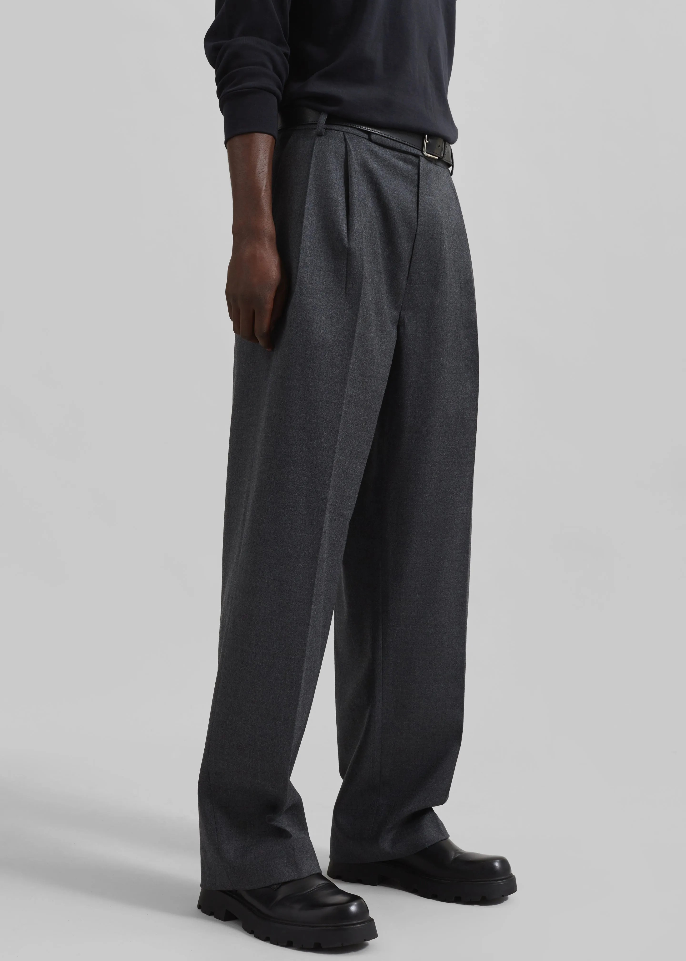 Beo Wool Flannel Suit Pants - Charcoal