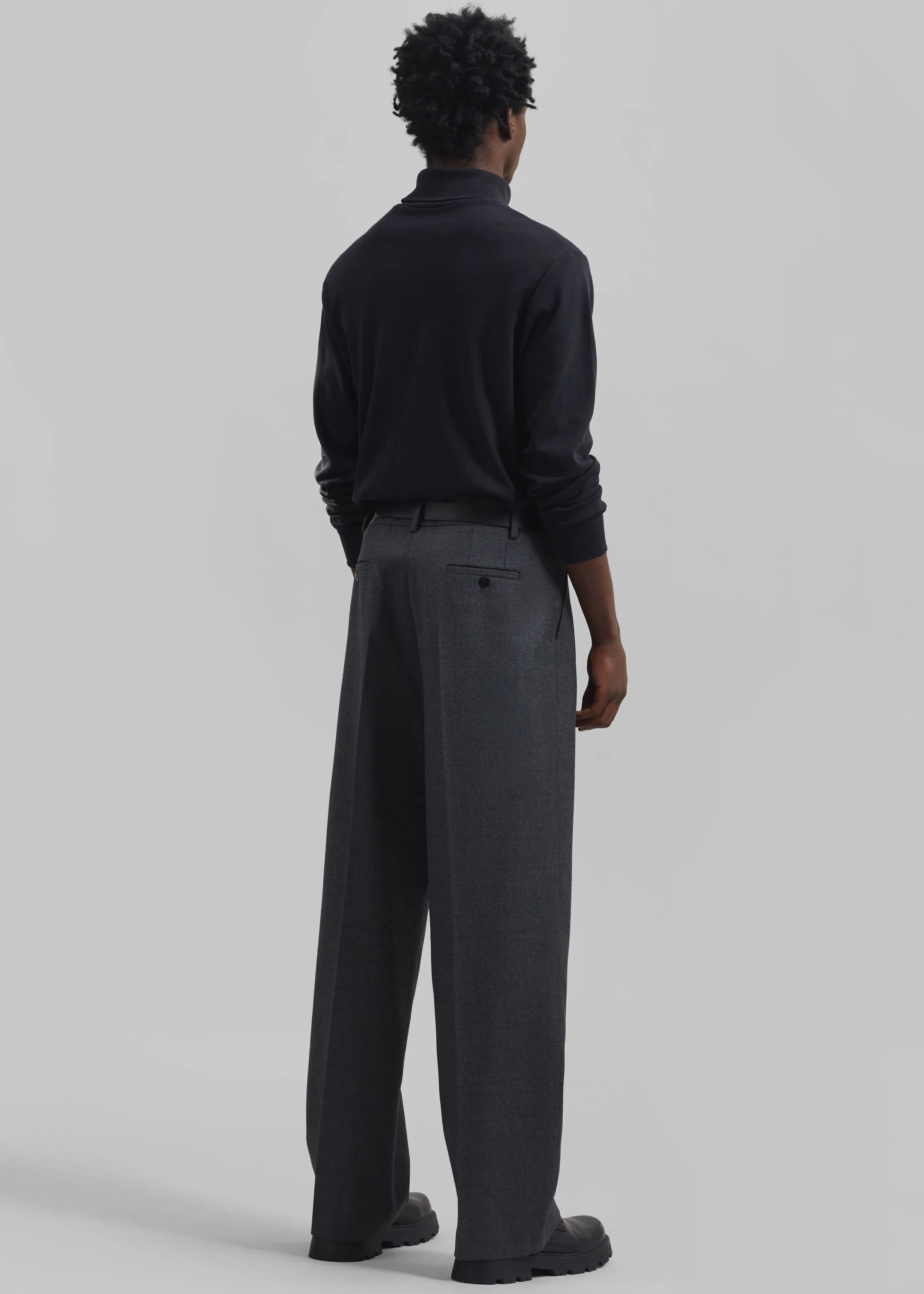 Beo Wool Flannel Suit Pants - Charcoal