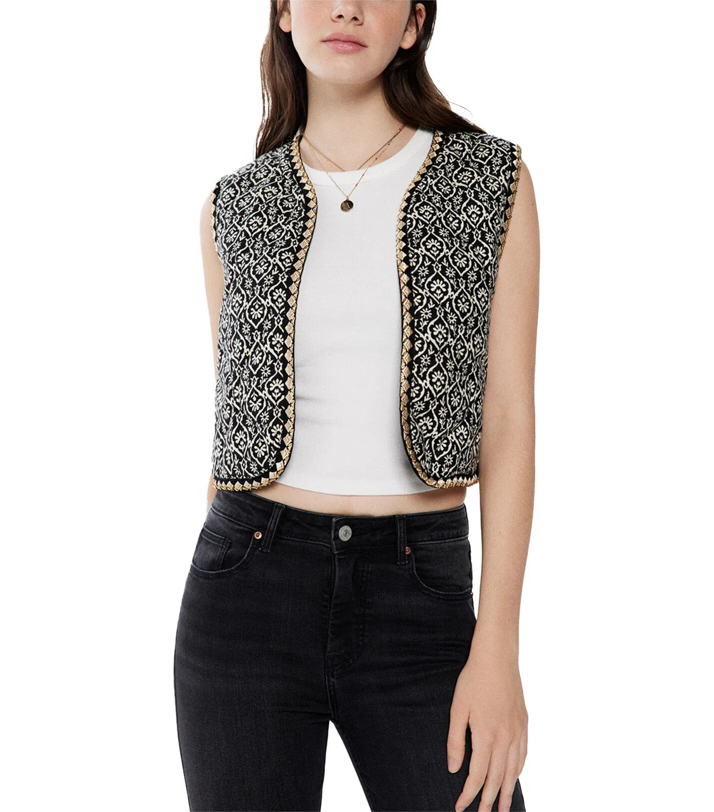 Embroidered Quilted Vest Black