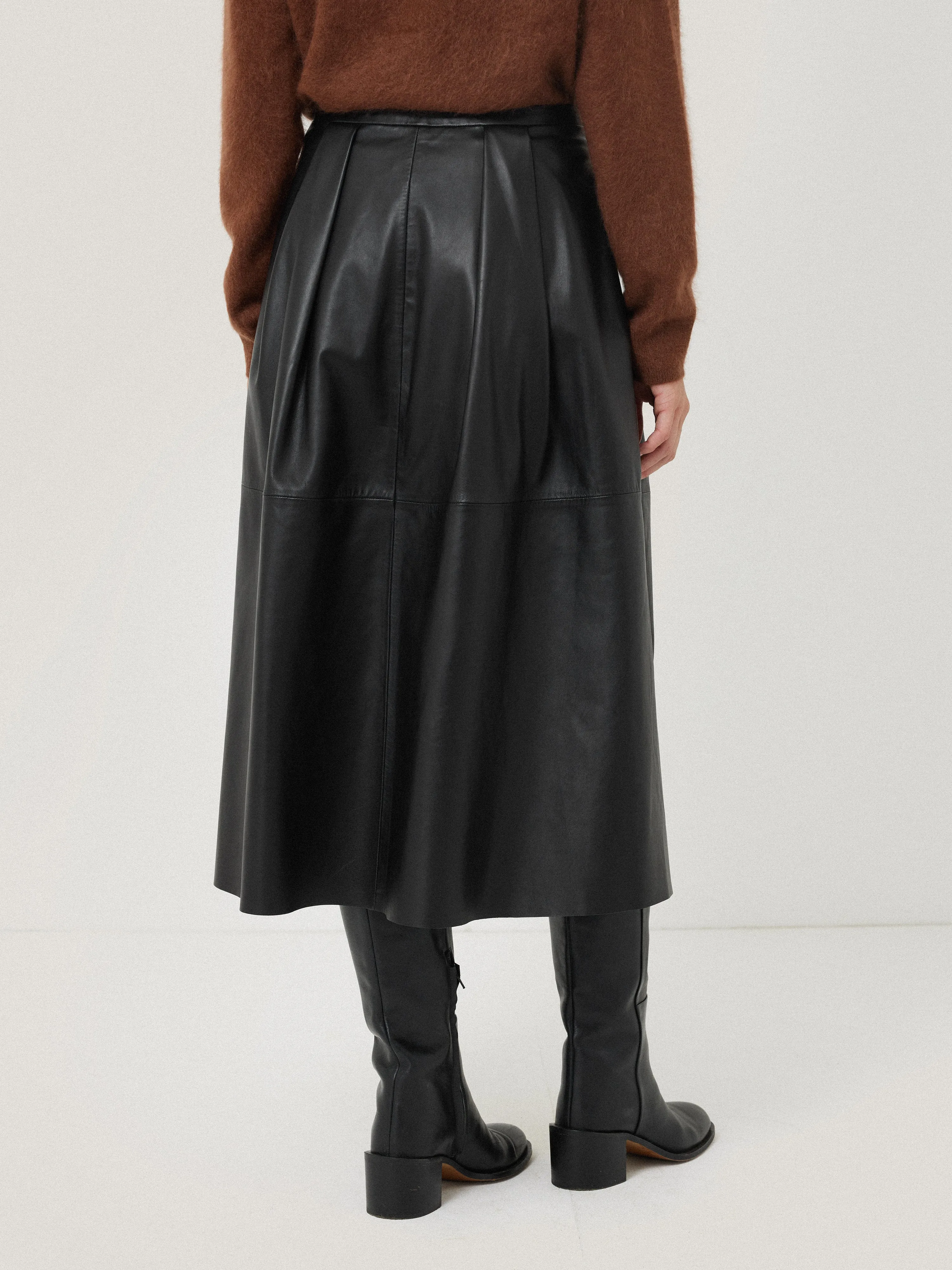 Leather Pleat Midi Skirt | Black