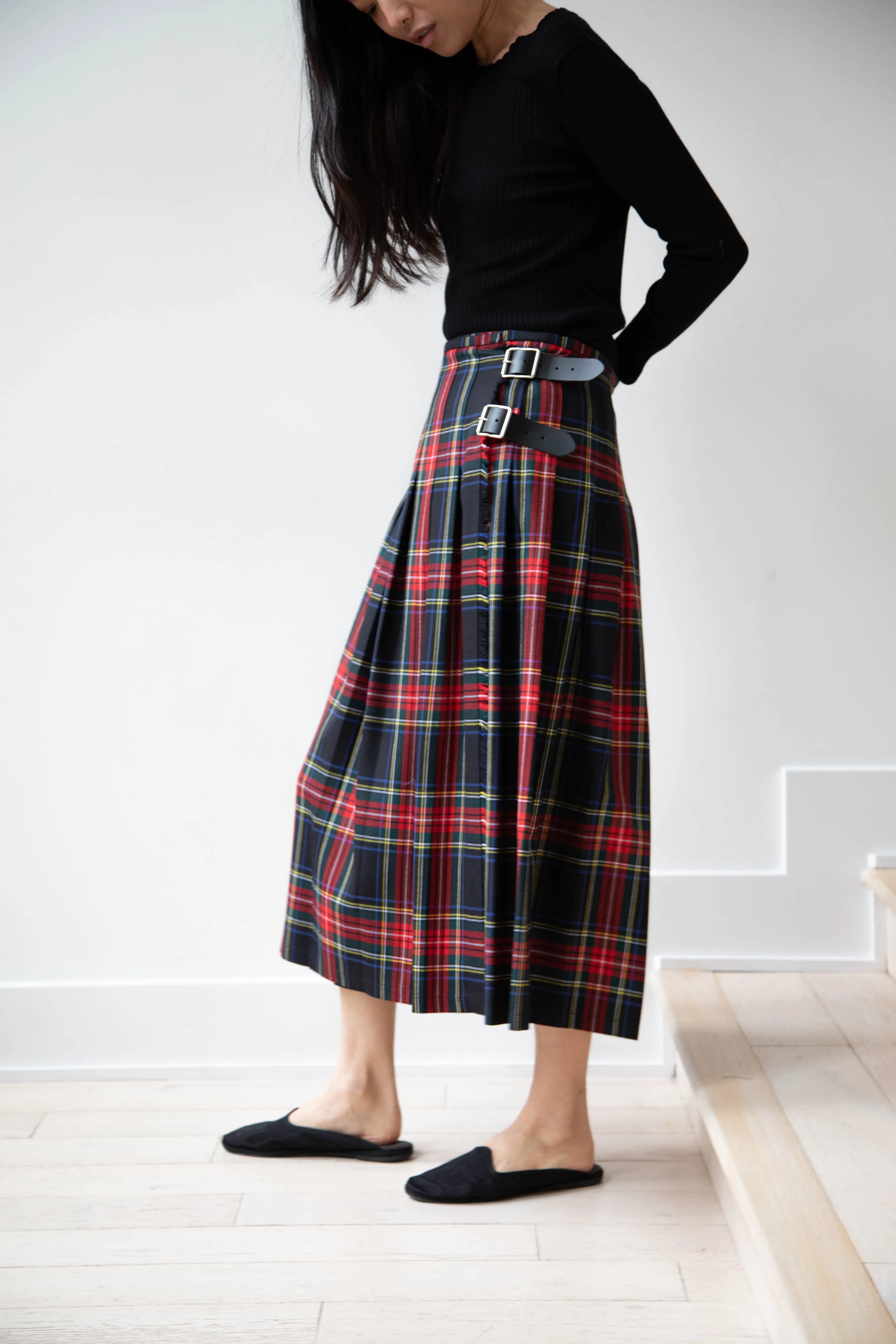 O'Neil of Dublin | Pleated Skirt in Red & Black Check