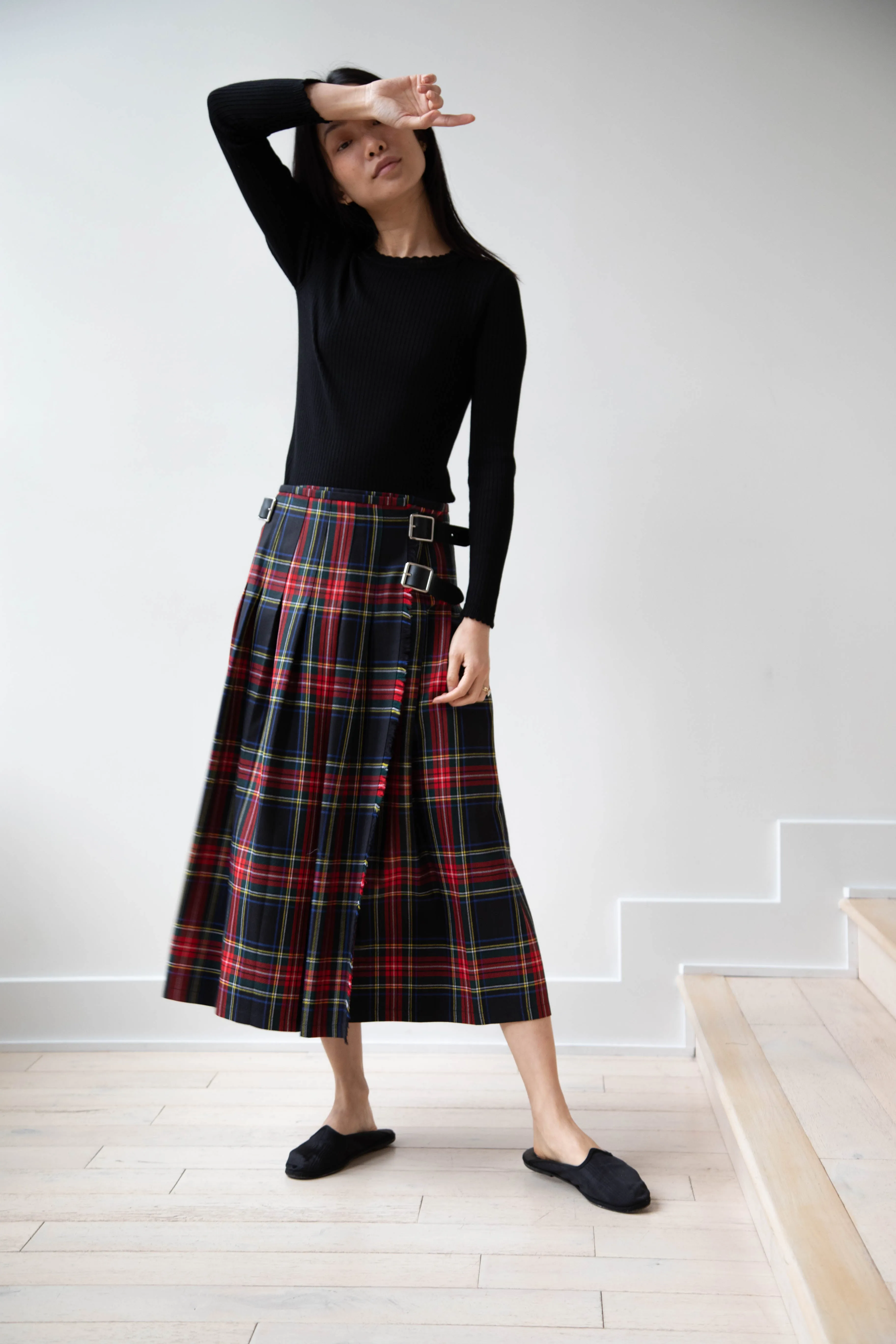 O'Neil of Dublin | Pleated Skirt in Red & Black Check