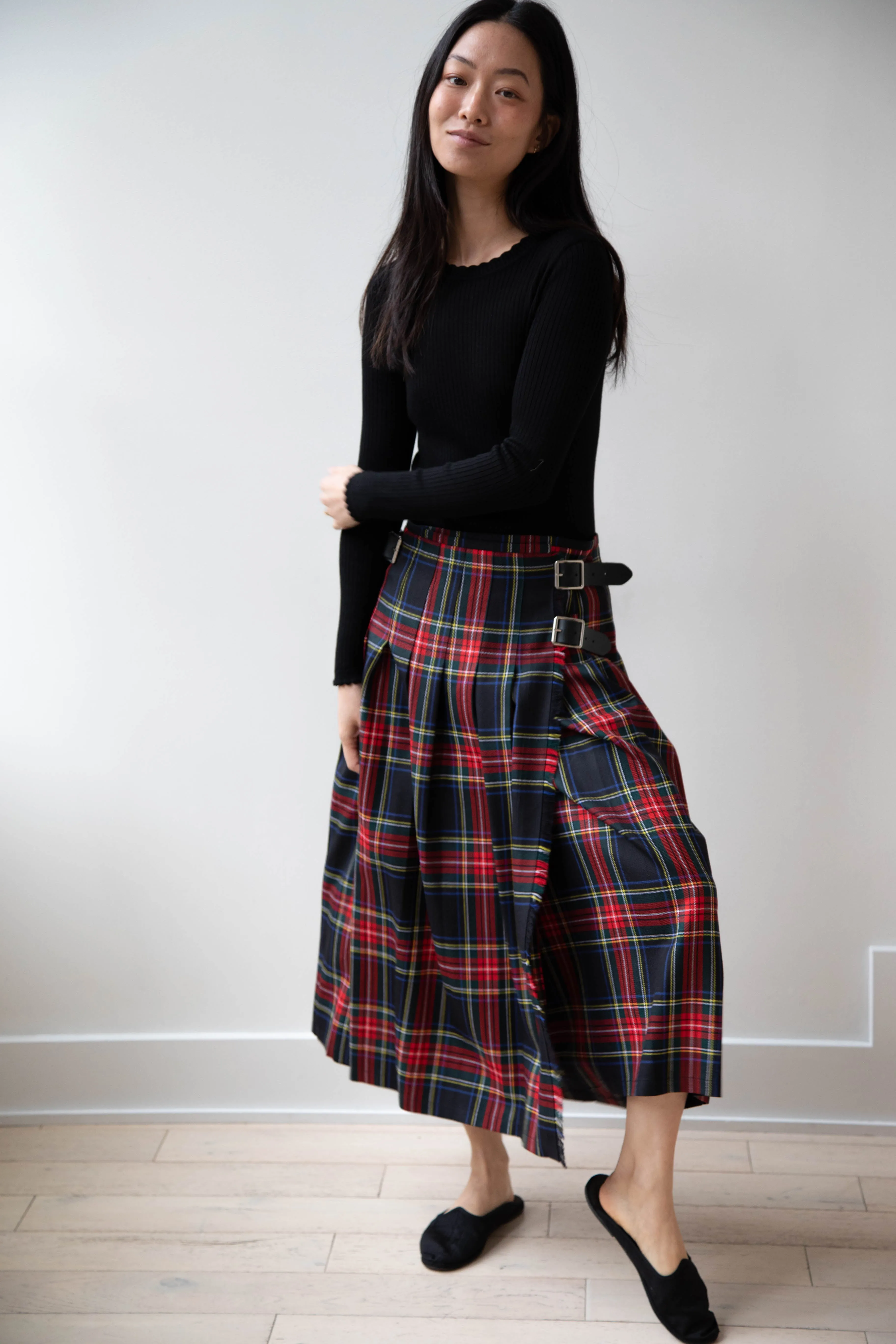 O'Neil of Dublin | Pleated Skirt in Red & Black Check