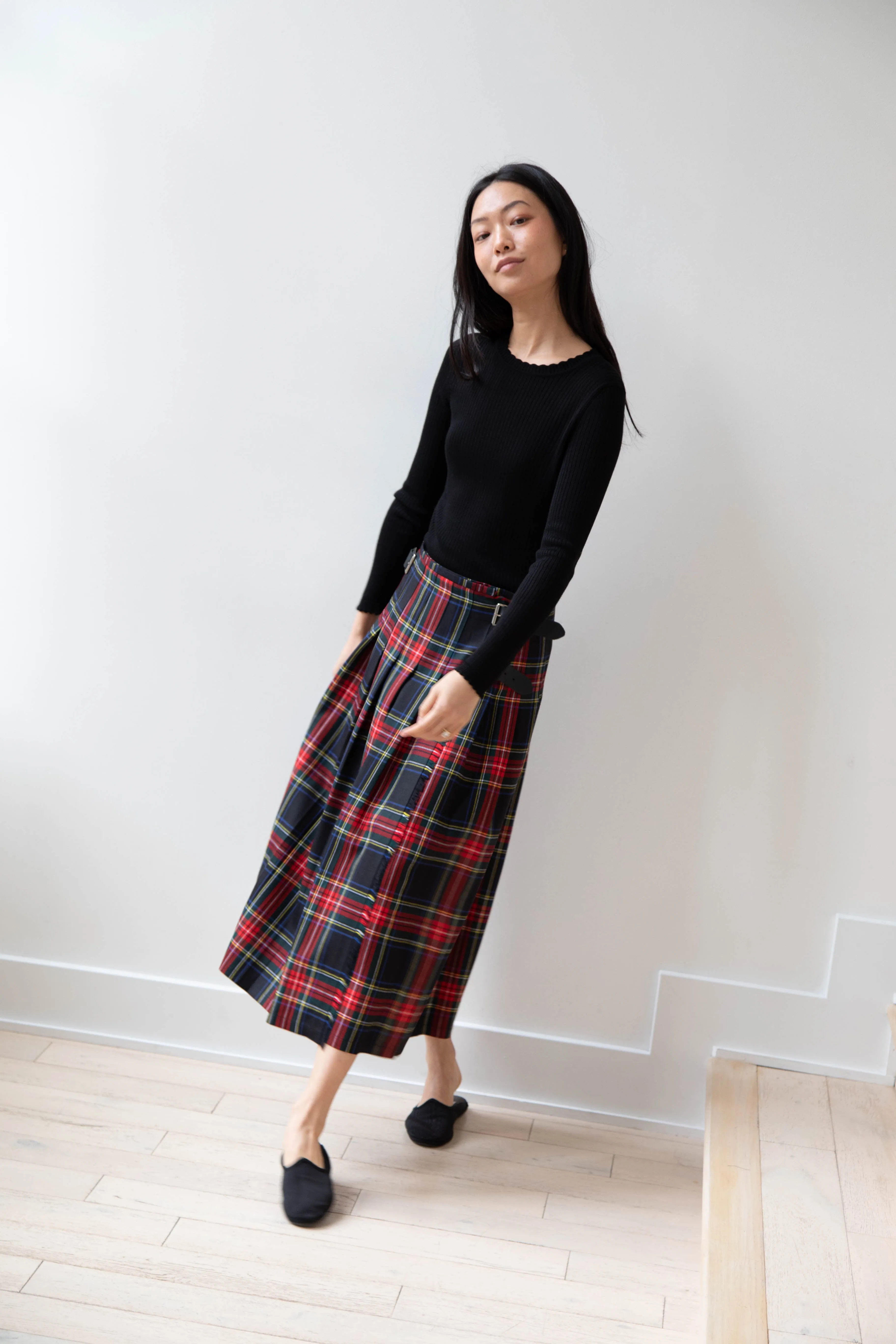 O'Neil of Dublin | Pleated Skirt in Red & Black Check