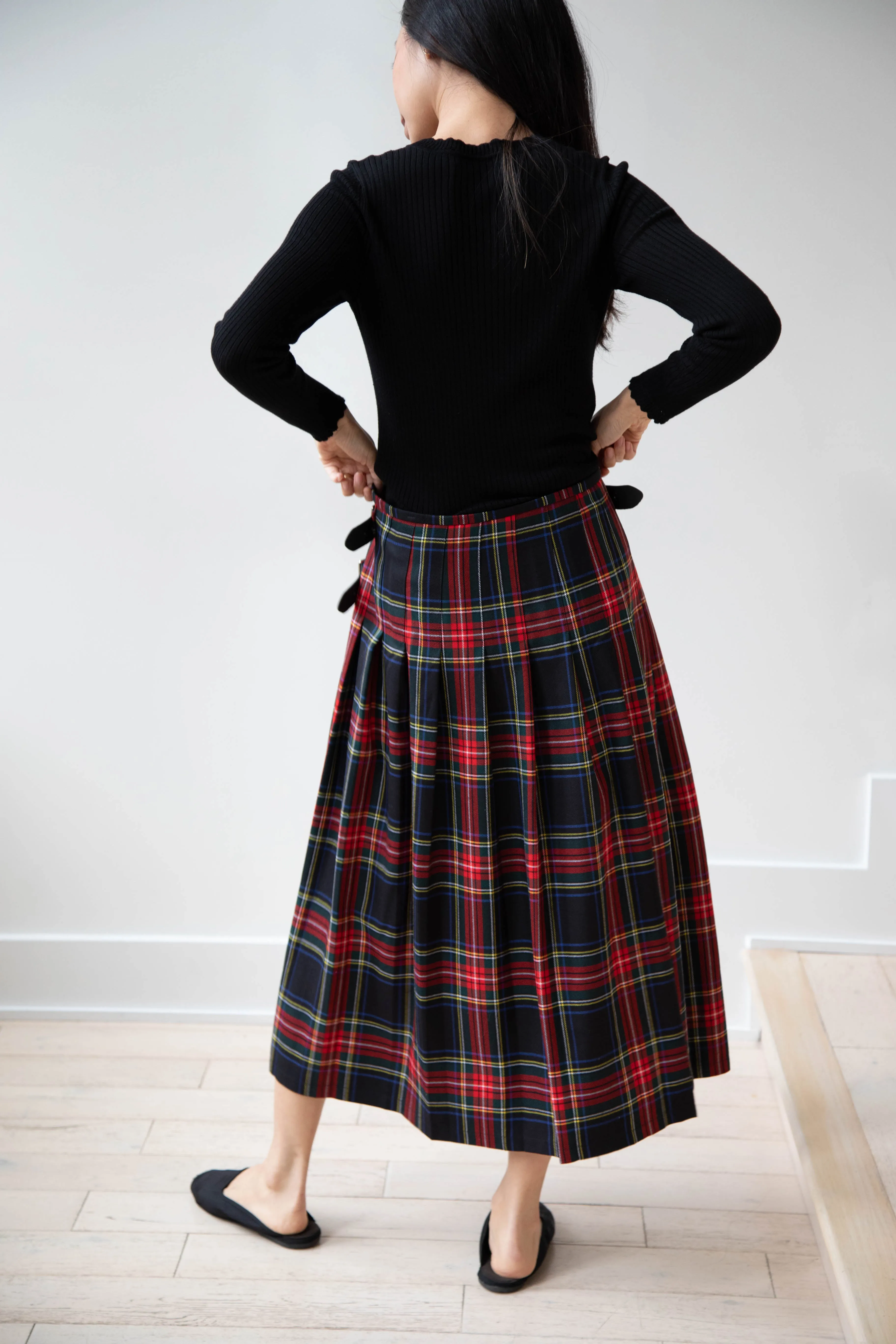 O'Neil of Dublin | Pleated Skirt in Red & Black Check