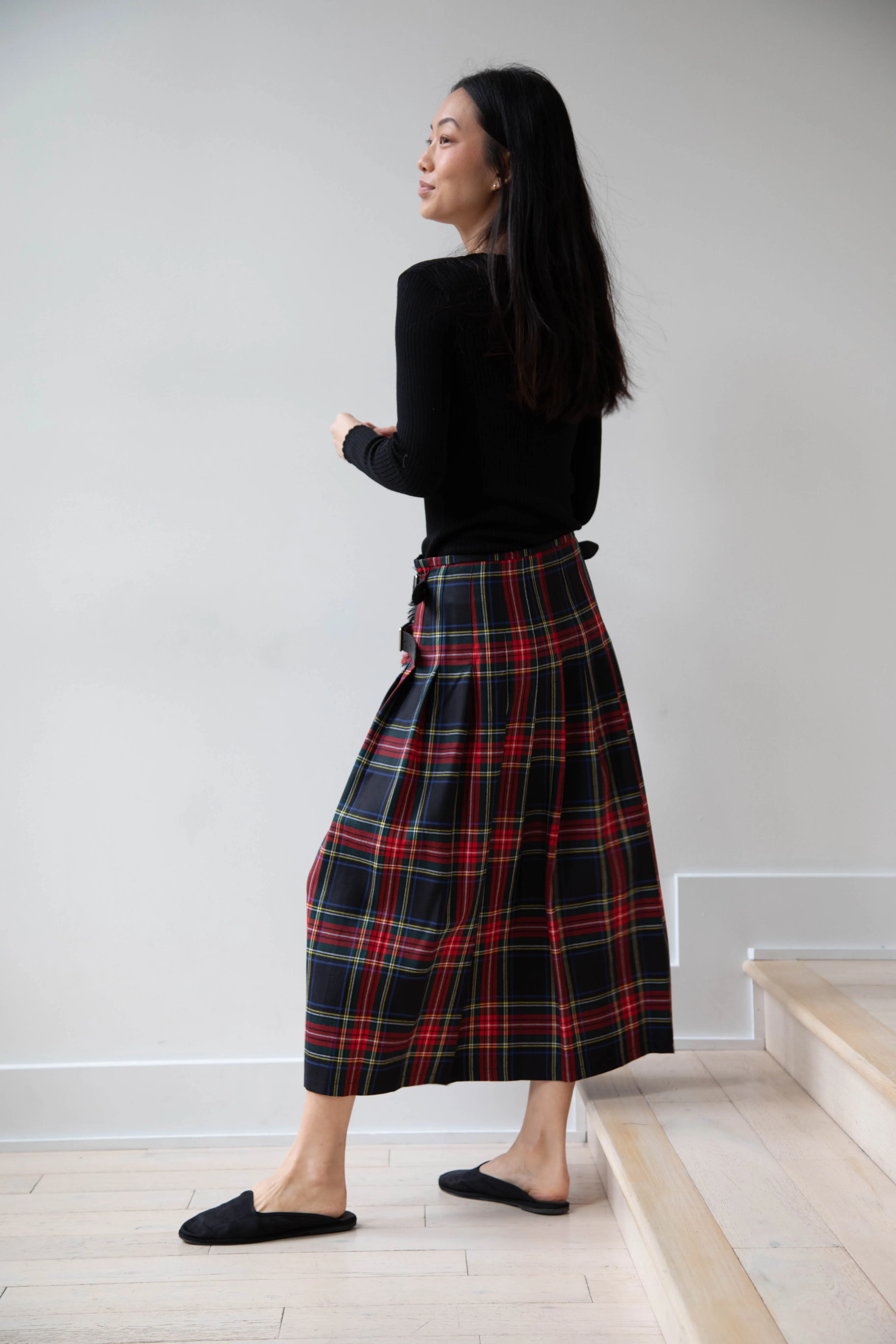 O'Neil of Dublin | Pleated Skirt in Red & Black Check