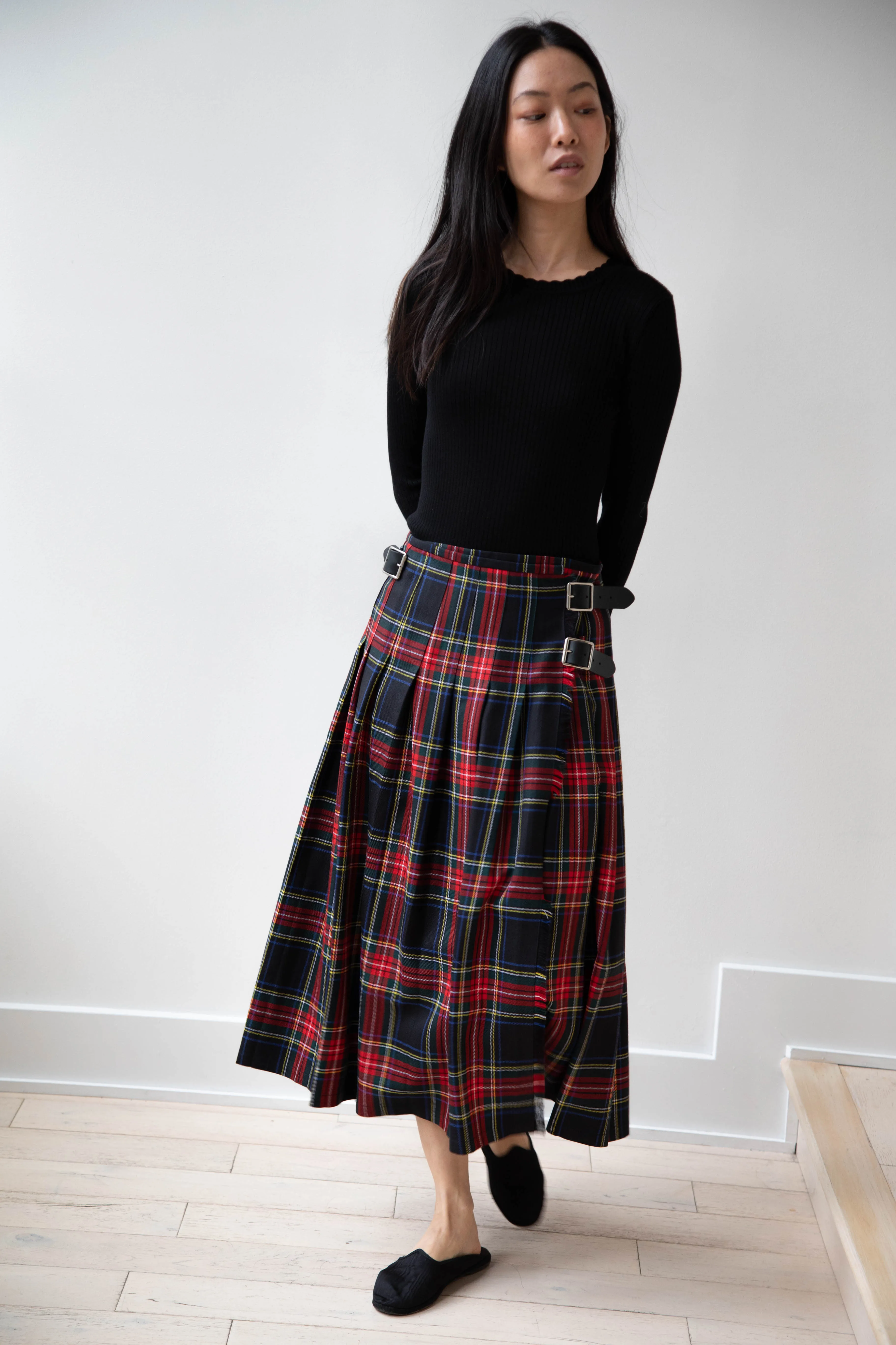 O'Neil of Dublin | Pleated Skirt in Red & Black Check