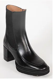 SHARON Black Leather Ankle Boots