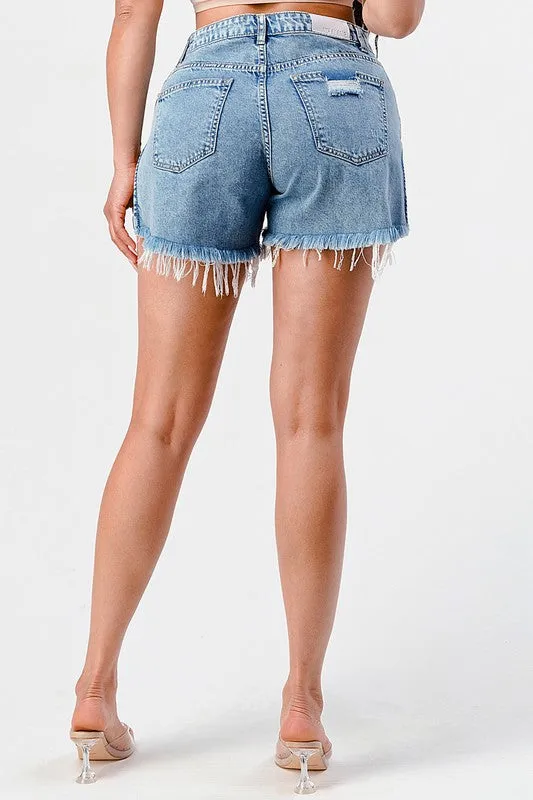 Side slid denim shorts