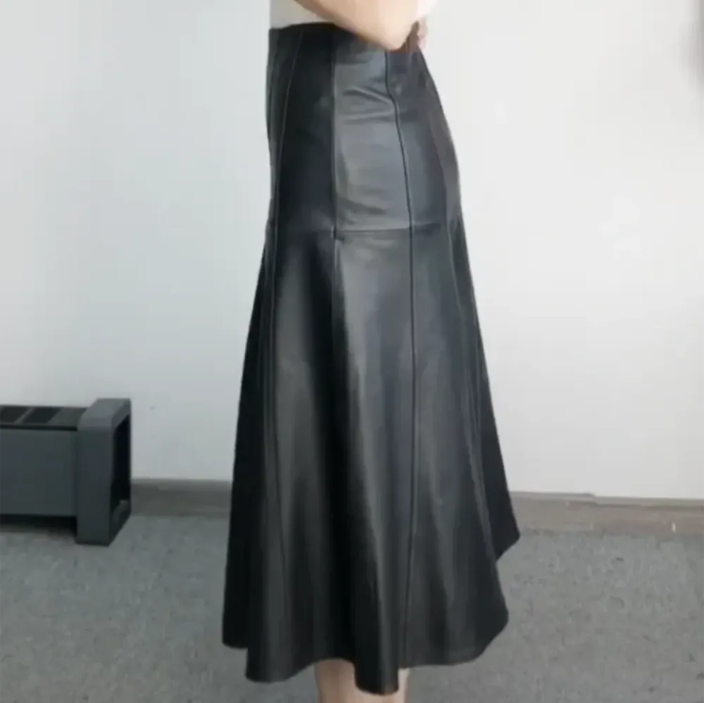 Trend4us Women's Pleated High-Waisted Genuine Leather Skirt